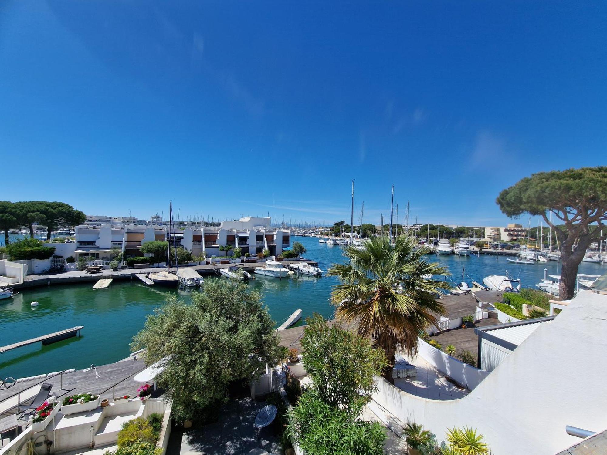 Marina Exceptionnelle - 8 Pers - 120 M2 Vue Mer - Suites Parentales - Cinema - Ponton 르그로뒤후아 외부 사진
